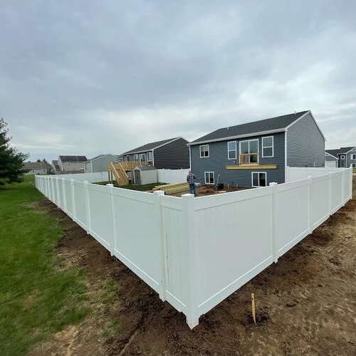 White vinyl fence project