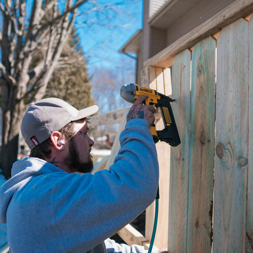 Kentwood fence wood fencing